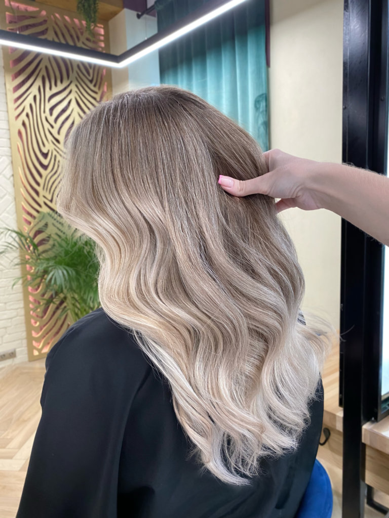 Окрашивание волос